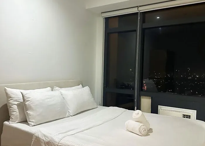 Minimalist 1 Bedroom Sunset View In Gramercy Apartment Manila