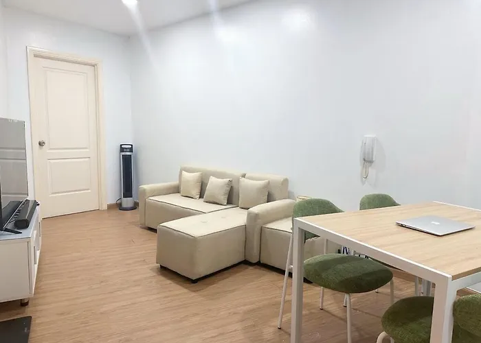 Minimalist 1 Bedroom Sunset View In Gramercy Apartment *