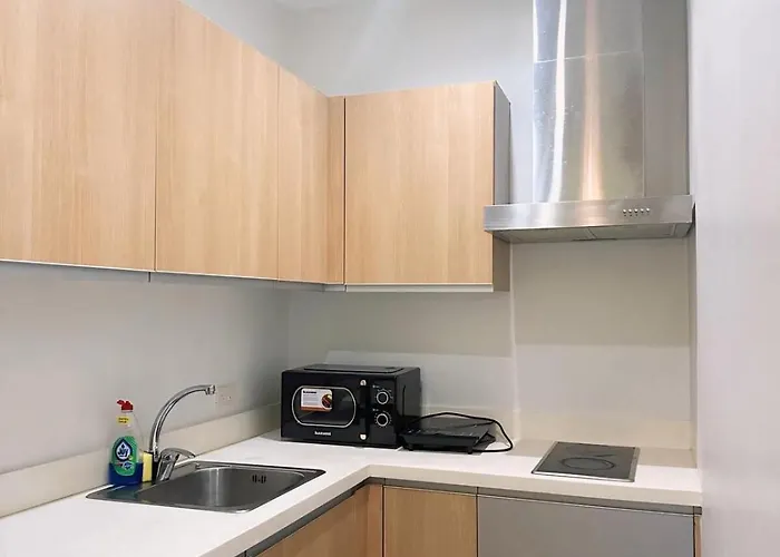 Minimalist 1 Bedroom Sunset View In Gramercy Manila